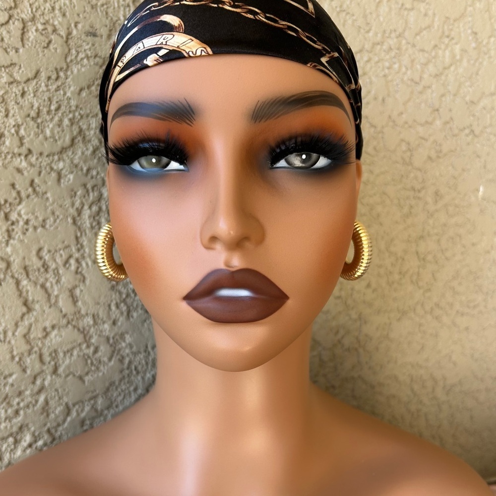 Chunky Gold Ribbed Hoop Earrings - Picture 4 of 5